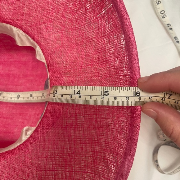 Pink hat - Picture 6 of 7